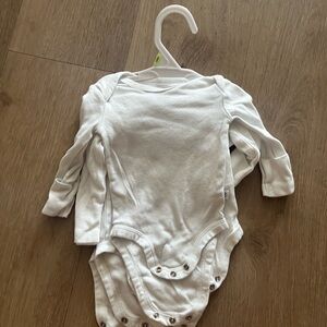 Carter's White 2 Long-Sleeve  2 Short Sleeve Baby Bodysuits - Pack of 4